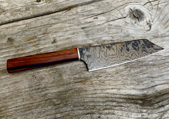 
                  
                    DAMASTMESSER SCHMIEDEKURS (1 TAG)
                  
                